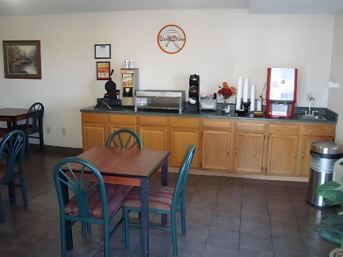 Travelodge by Wyndham Junction City image 38