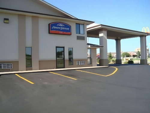 Travelodge by Wyndham Junction City image 43