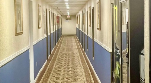 Travelodge by Wyndham Junction City image 9